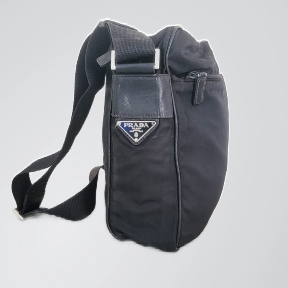 PRADA Front Pocket Crossbody Messenger Bag Tessuto Medium - Picture 8 of 8